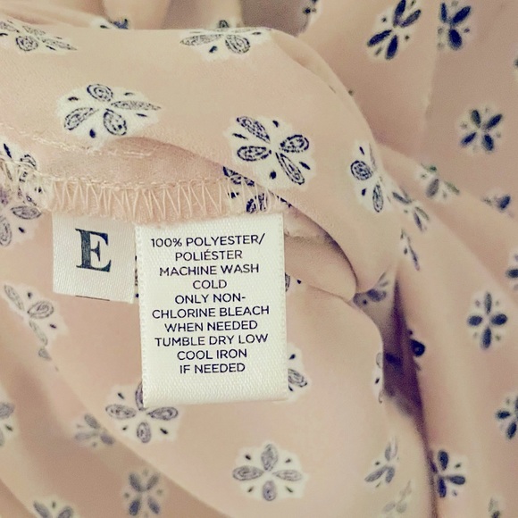 LOFT Roll-Tab Sleeve Pink Blouse - Picture 6 of 6